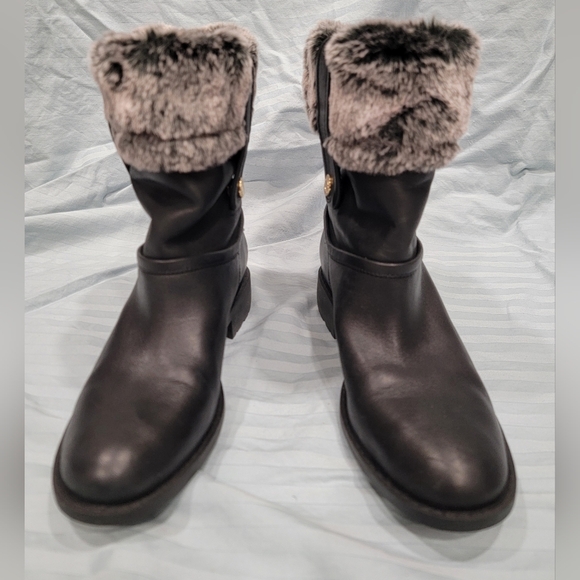 Cole Haan Women's Breene Cold-Weather Black Leather and Fur Boots - Size 5 - Picture 4 of 6